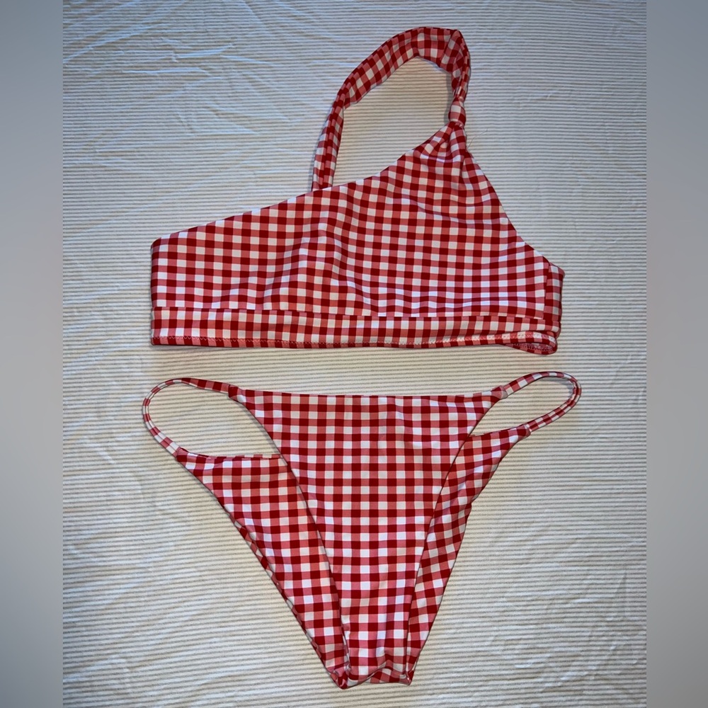Blackbough Red Gingham Asymmetical Set